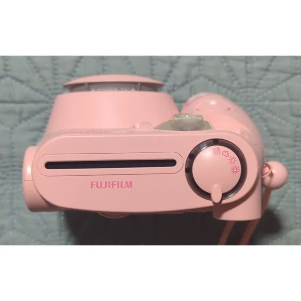 Fujifilm Instax Mini 7S Instant Light Pink Camera Bundle Tested and Works